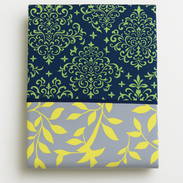 King Size Flat Bedsheet (250x240 cm) with Two Pillowcases 125 GSM Soft & Breathable Fabric